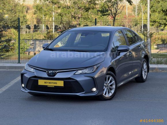 BEY MOTORS /COROLLA 1.8 HYBRİD/ LANSMAN RENK/ 550 PEŞİN VADE