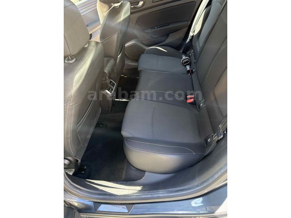 Sahibinden Renault Megane 1.3 TCe Touch 2023 Model 