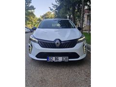 Sahibinden Renault Clio 1.0 TCe Evolution 2025 Model