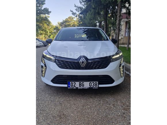 Sahibinden Renault Clio 1.0 TCe Evolution 2025 Model