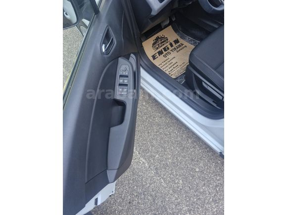 Sahibinden Renault Clio 1.0 TCe Evolution 2025 Model