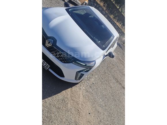 Sahibinden Renault Clio 1.0 TCe Evolution 2025 Model