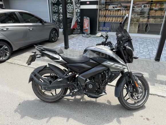 Sahibinden Bajaj Pulsar 200 NS ABS 