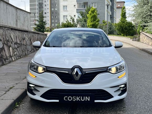 2022 MEGANE TESLA EKRAN+ÇELİK JANT (TAMAMINA KREDİ İMKANLI)