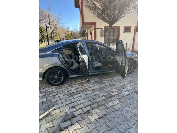 Sahibinden Honda Civic 1.6i VTEC Elegance 2020 Model 