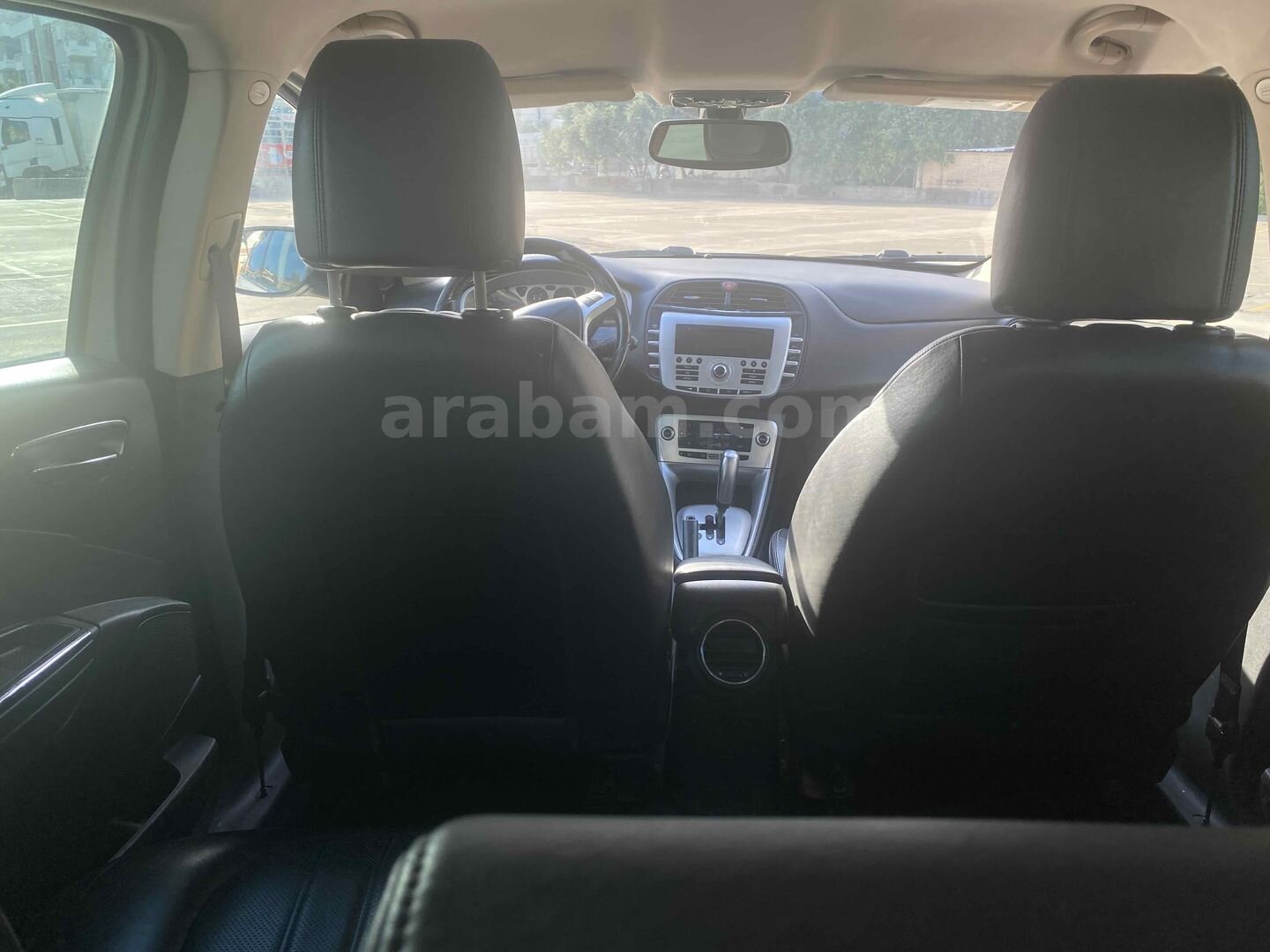 Sahibinden Lancia Delta 1.6 MJet 2013 Model Antalya 238.000 km Beyaz 4