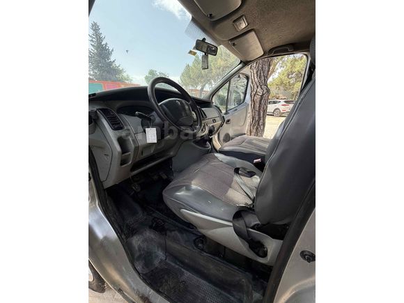 Sahibinden Renault Trafic Multix 1.9 dCi Grand Confort 2005 Model 