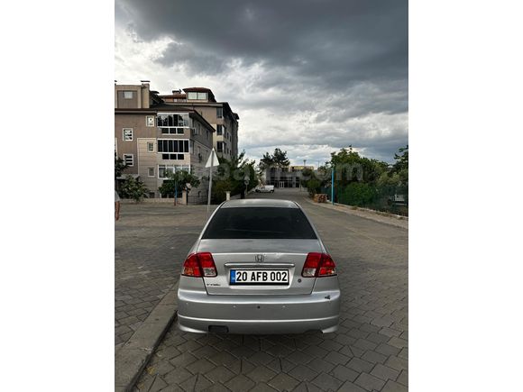 Sahibinden Honda Civic 1.6 LS 2004 Model