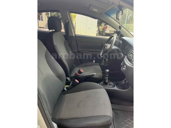 Sahibinden Hyundai Accent Era 1.5 CRDi Start 2010 Model 