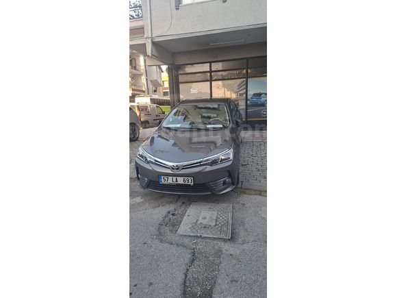 Sahibinden Toyota Corolla 1.6 Advance 2017 Model  37.000 km Gri (titanyum)
