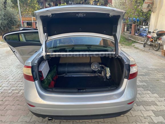 Sahibinden Renault Fluence 1.6 Privilege 2011 Model 