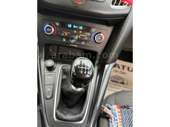 Sahibinden Ford Focus 1.6 TDCi Titanium 2015 Model 