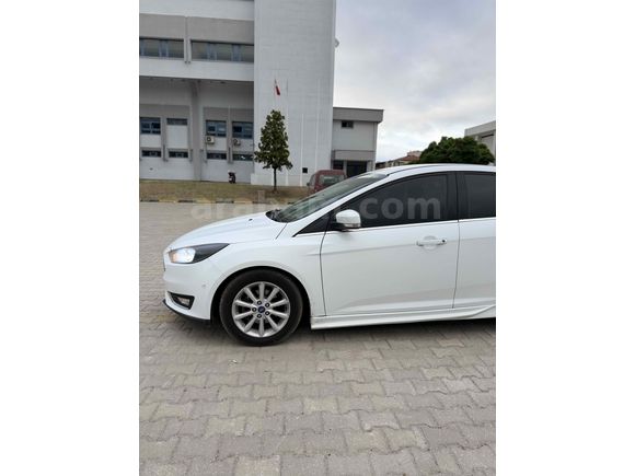 Sahibinden Ford Focus 1.6 TDCi Titanium 2015 Model 
