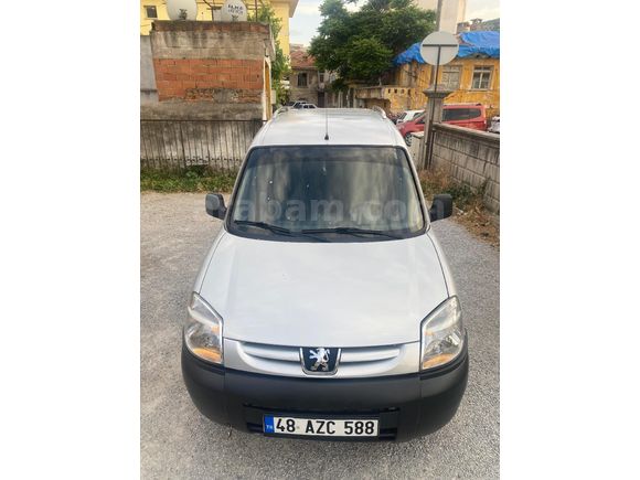 Sahibinden Peugeot Partner 1.9 D 2004 Model