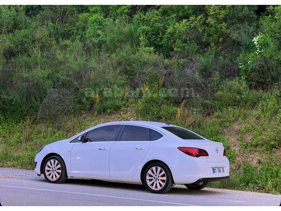 Galeriden Opel Astra 1.3 CDTI Cosmo 2012 Model Adana