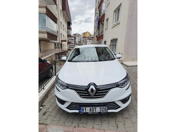 Sahibinden Renault Megane 1.5 dCi Touch 2017 Model  177.000 km Beyaz