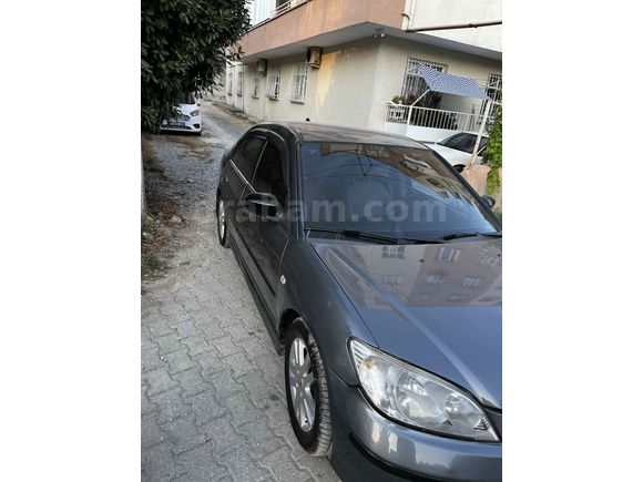 Sahibinden Honda Civic 1.6i VTEC LS 2005 Model 