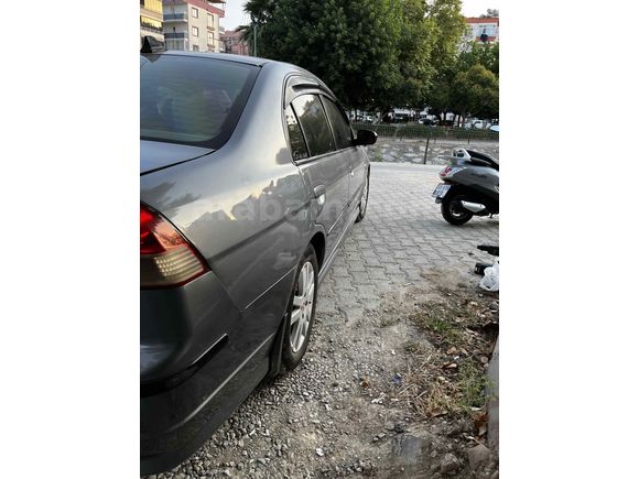 Sahibinden Honda Civic 1.6i VTEC LS 2005 Model 