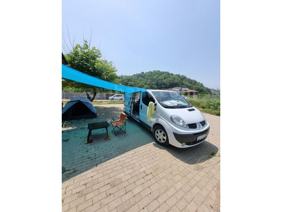 Sahibinden Renault Trafic 2.0 DCI Grand Confort 2012 Model  495.000 km Beyaz