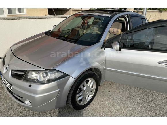 Sahibinden Renault Megane 1.6 Privilege 2010 Model 