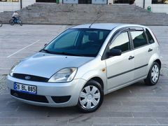 ""K.TAKSİT OTOMATİK KLİMA BUZ FİESTA İÇİ DIŞI TEMİZ""