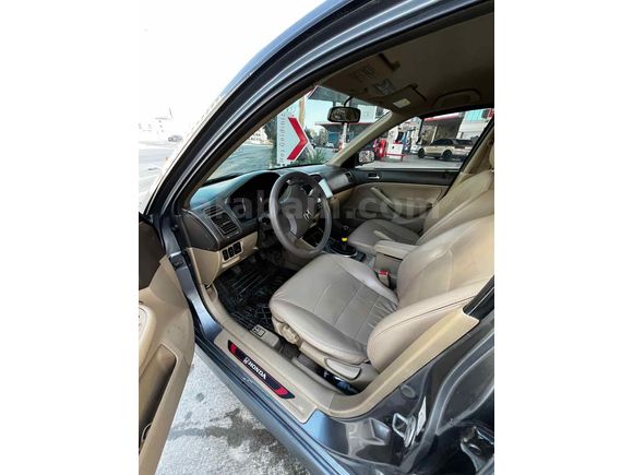 Sahibinden Honda Civic 1.6i VTEC LS 2005 Model 