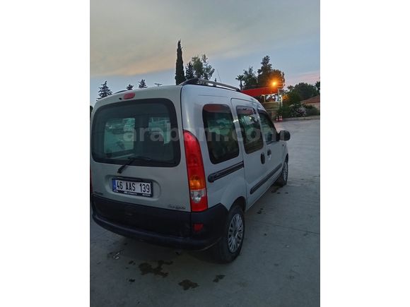 Sahibinden Renault Kangoo 1.4 RTE 2000 Model Otomobil ruhsatlı 