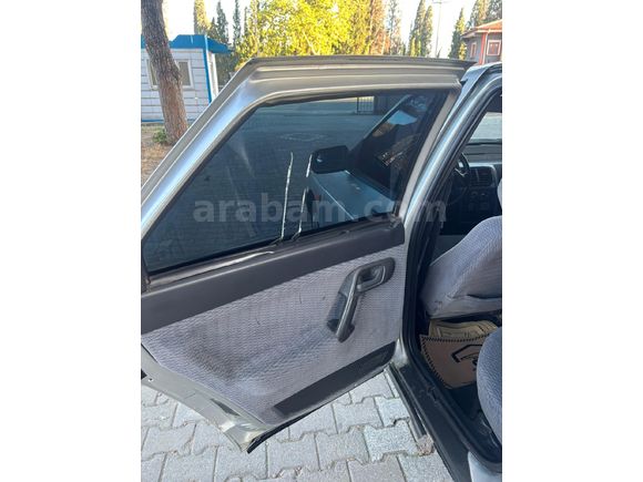 Galeriden Lada Vega 1.5 2004 Model Balıkesir