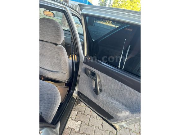 Galeriden Lada Vega 1.5 2004 Model Balıkesir