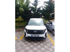 Otomatik Ford Tourneo Courier 1.0 EcoBoost Deluxe 2025 Model