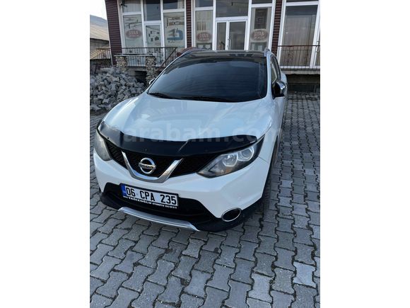 Sahibinden Nissan Qashqai 1.6 dCi Black Edition 2016 Model 