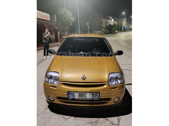 Sahibinden Renault Clio 1.4 2001 Model