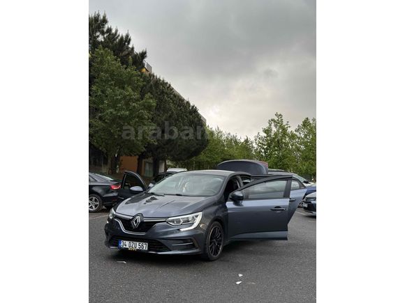 Sahibinden Renault Megane 1.3 TCe Joy 2021 Model 