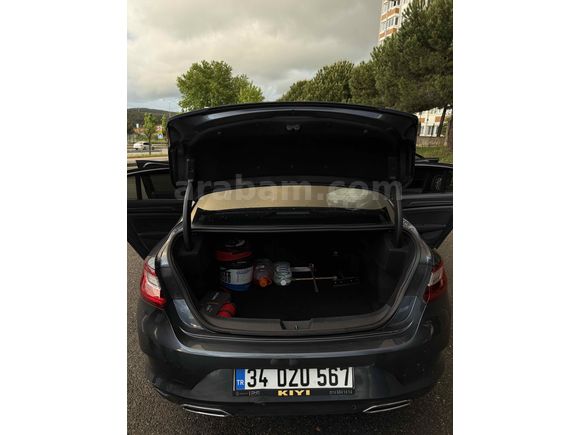 Sahibinden Renault Megane 1.3 TCe Joy 2021 Model 