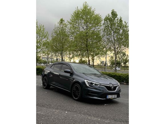 Sahibinden Renault Megane 1.3 TCe Joy 2021 Model 