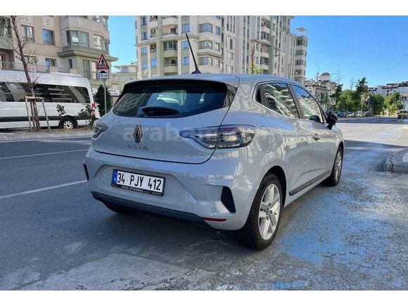 Sahibinden Renault Clio 1.0 TCe Evolution 2025 Model 