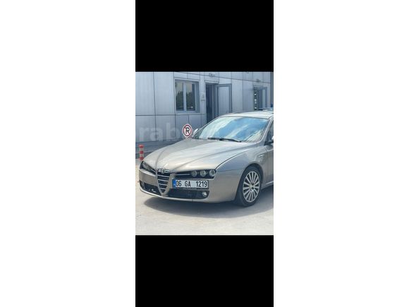Sahibinden Alfa Romeo 159 1.9 JTD Distinctive Plus 2008 Model