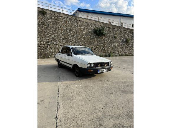 Memurdan Temiz Bakımlı Toros 5 Vites
