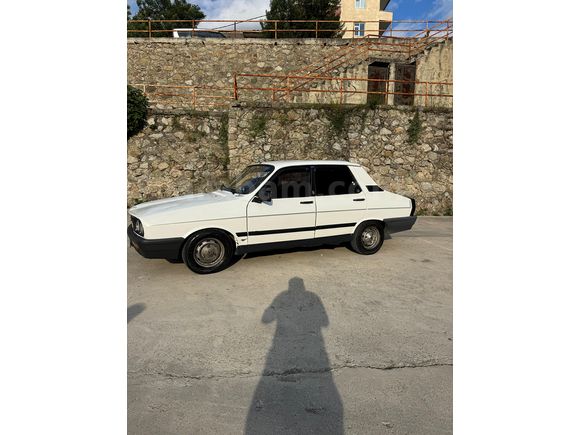 Memurdan Temiz Bakımlı Toros 5 Vites