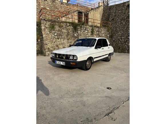 Memurdan Temiz Bakımlı Toros 5 Vites