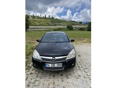 Sahibinden Opel Astra 1.3 CDTI Essentia 2008 Model  266.000 km Siyah