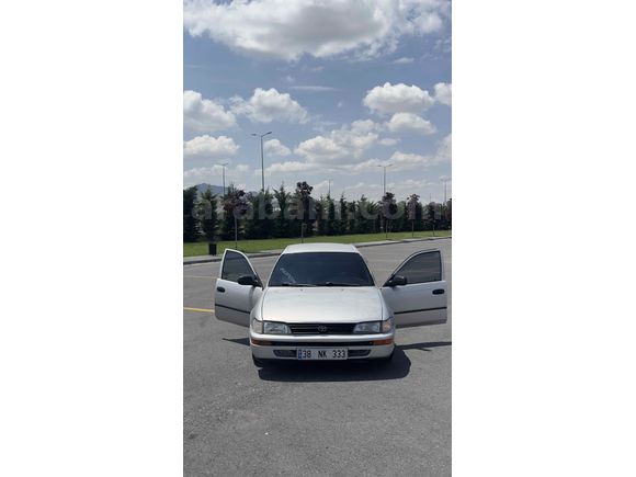 Sahibinden Toyota Corolla 1.6 XEi 1996 Model 