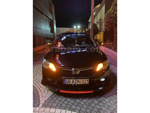 Sahibinden Honda Civic 1.6i VTEC Premium 2011 Model 
(Makyajlı kasa)
 (Özel plaka )
