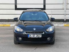 Sahibinden Renault OTOMATİK Fluence 1.5 dCi Privilege 2012 Model 183.000 km Lacivert
