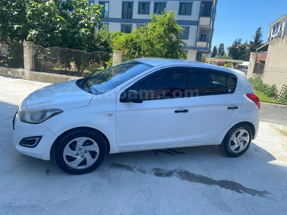 Sahibinden Hyundai i20 1.4 CRDi Jump 2014 Model
