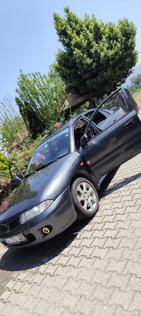 Sahibinden Mitsubishi Carisma 1.6 GL 1999 Model Sakarya 381.500 km Siyah 6