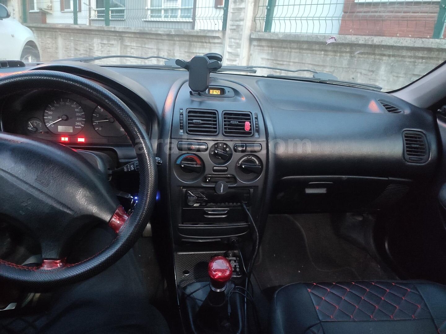 Sahibinden Mitsubishi Carisma 1.6 GL 1999 Model Sakarya 381.500 km Siyah 3