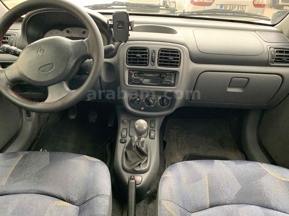 Sahibinden Renault Clio 1.4 2001 Model  171.000 km Beyaz