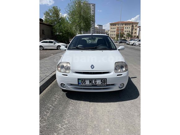 Sahibinden Renault Clio 1.4 2001 Model  171.000 km Beyaz