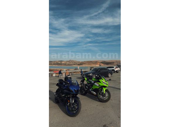 Sahibinden Yamaha R7 